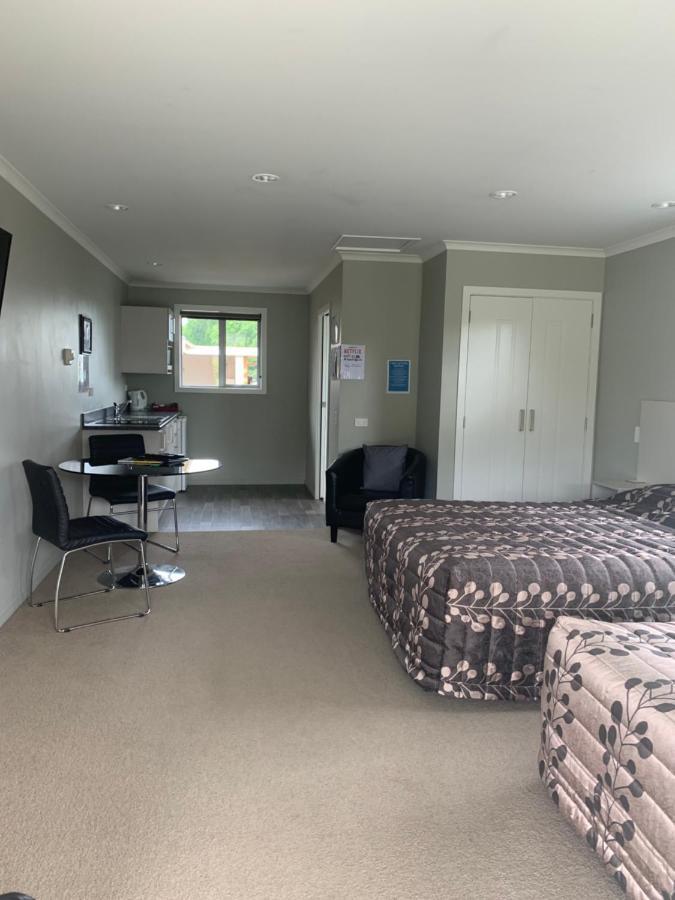 Waimate Kingswood Motel מראה חיצוני תמונה